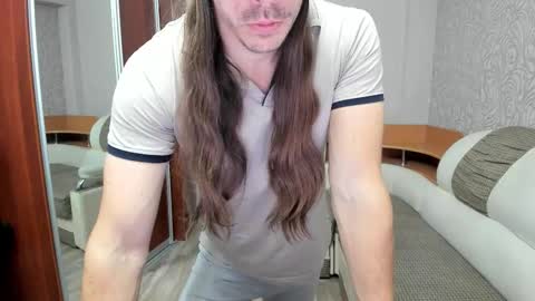 Snapshot of marryplz chatting on 10/07/25, 04:59 Alan online show from 10/07/25, 04:59