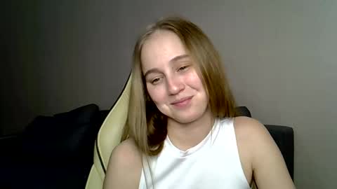 marryvi online show from 02/24/26, 04:38