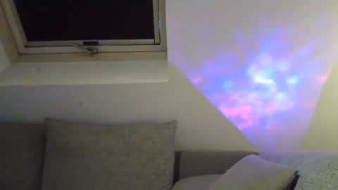 Snapshot of mars0481 chatting on 09/13/25, 05:07 mars0481 online show from 09/13/25, 05:07