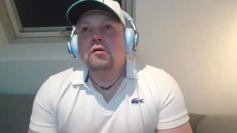 mars0481 online show from 02/15/26, 05:42