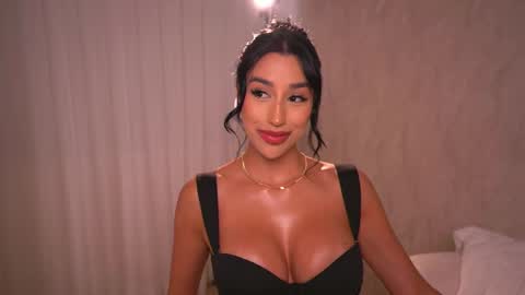 Snapshot of marsabass chatting on 02/12/25, 08:18     online show from 02/12/25, 08:18