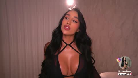 Snapshot of marsabass chatting on 03/04/25, 08:05     online show from 03/04/25, 08:05