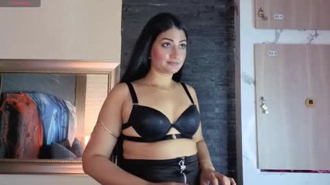 marscarlett online show from 10/15/25, 03:17