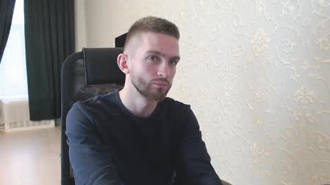 Snapshot of marselle_looker chatting on 01/18/25, 07:17 Marselle online show from 01/18/25, 07:17