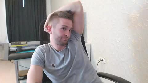 Snapshot of marselle_looker chatting on 01/26/25, 08:57 Marselle online show from 01/26/25, 08:57