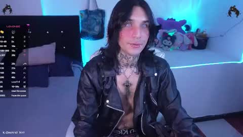 Snapshot of marshall_cazher chatting on 07/05/26, 04:19 marshall online show from 07/05/26, 04:19