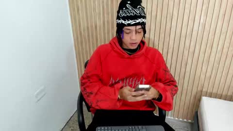 Snapshot of marshall_spencer chatting on 10/14/25, 01:12 MARSHALL online show from 10/14/25, 01:12