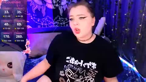 marshmallowbeauty_ online show from 11/09/25, 07:01