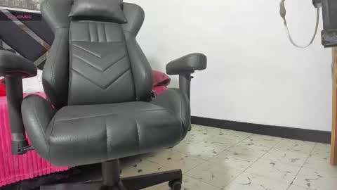 Mar Smith online show from 09/30/25, 03:11