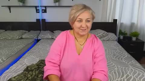 marta_wils online show from 09/23/25, 07:33