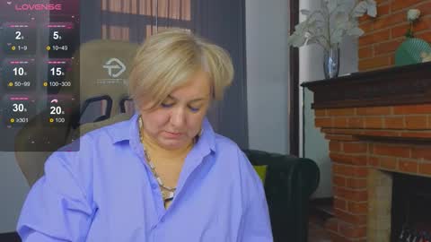 marta_wils online show from 10/17/25, 02:59