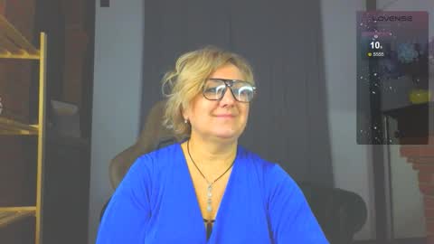 marta_wils online show from 11/25/25, 02:44