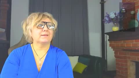 marta_wils online show from 11/26/25, 02:56