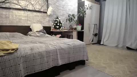 martaandserg online show from 12/18/25, 03:12