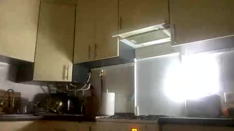 Snapshot of martaluna_ chatting on 10/28/25, 06:54 Marta online show from 10/28/25, 06:54