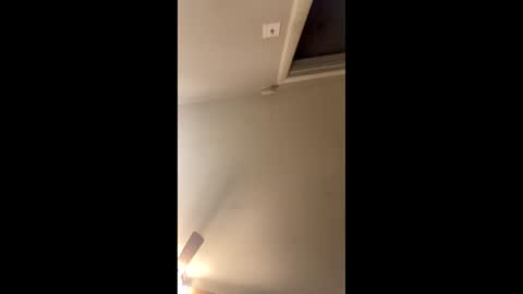 Snapshot of martasub chatting on 12/18/25, 10:43 martasub online show from 12/18/25, 10:43