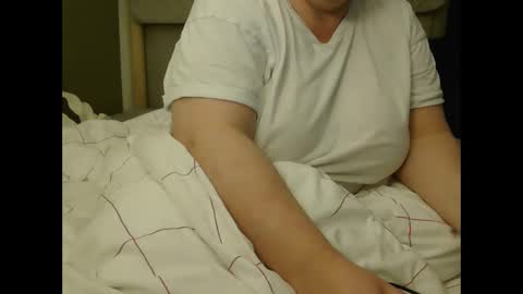 Snapshot of marthabriest chatting on 02/21/25, 07:01 Martha online show from 02/21/25, 07:01