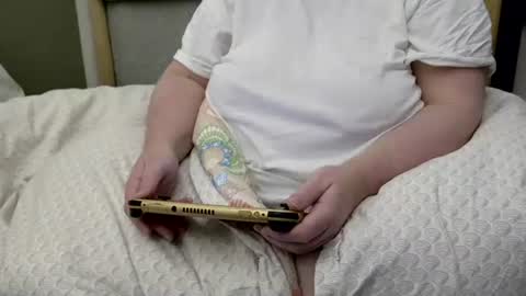 Snapshot of marthabriest chatting on 11/25/25, 02:55 Martha online show from 11/25/25, 02:55