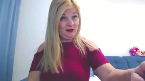 Martha online show from 02/09/25, 06:16