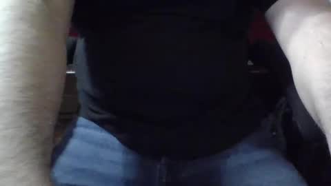 Snapshot of marti697 chatting on 03/10/25, 11:21 marti697 online show from 03/10/25, 11:21