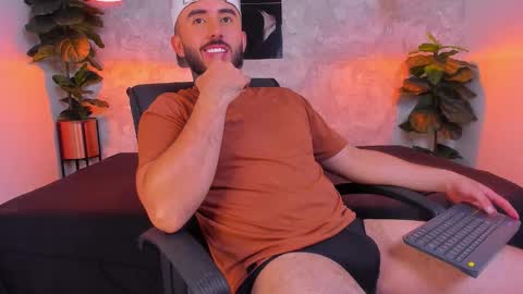 Snapshot of martin_foster_ chatting on 03/21/26, 08:19 Martin Foster online show from 03/21/26, 08:19