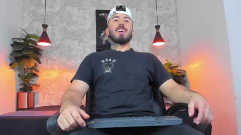 Snapshot of martin_foster_ chatting on 04/23/26, 03:30 Martin Foster online show from 04/23/26, 03:30