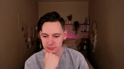 Snapshot of martin_perry chatting on 04/04/26, 09:23 Martin online show from 04/04/26, 09:23