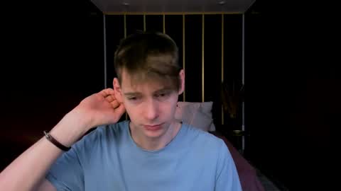 Snapshot of martin_perry chatting on 04/21/26, 09:48 Martin online show from 04/21/26, 09:48