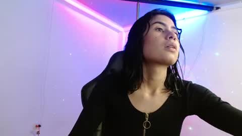 Snapshot of martina3120 chatting on 06/21/26, 09:28 100 explicit here. follow online show from 06/21/26, 09:28