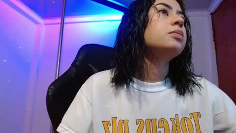 Snapshot of martina3120 chatting on 06/25/26, 06:45 100 explicit here. follow online show from 06/25/26, 06:45
