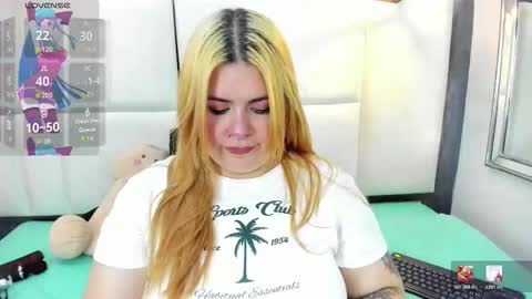 Snapshot of martina_armos chatting on 03/29/26, 01:55 Martina online show from 03/29/26, 01:55