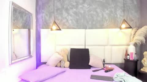 Snapshot of martina_armos chatting on 04/17/26, 01:14 Martina online show from 04/17/26, 01:14