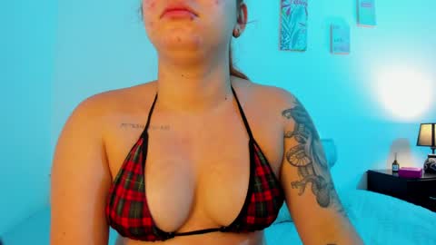 Snapshot of martina_connor1 chatting on 05/02/26, 10:53 C A R O L I N A online show from 05/02/26, 10:53