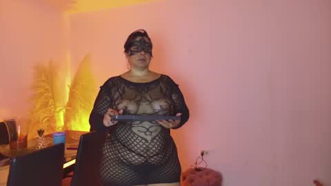 Snapshot of martina_foxy01 chatting on 06/17/26, 11:34 Martina Foxy online show from 06/17/26, 11:34