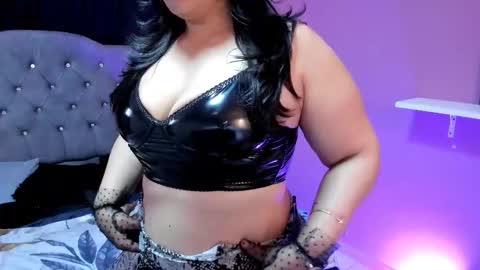   MARTINA   online show from 02/21/25, 07:21