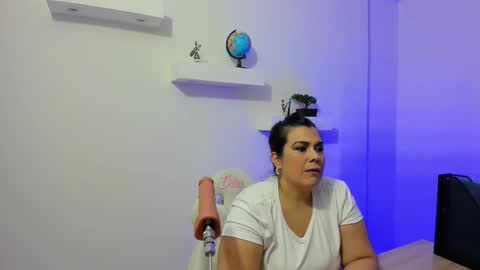   MARTINA   online show from 09/20/25, 12:17