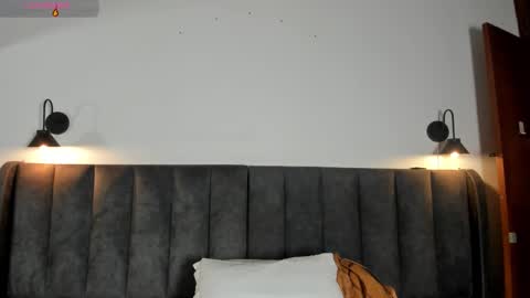 Laura online show from 03/14/26, 07:52