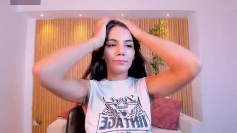 Snapshot of martina_mancinii chatting on 06/29/26, 01:55 Martina online show from 06/29/26, 01:55