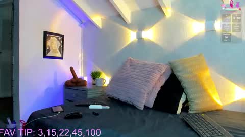 martina mIIler online show from 02/04/26, 12:22