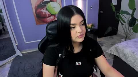 Martina  online show from 11/12/25, 07:57