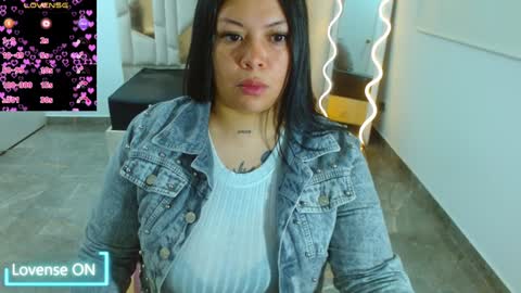 Snapshot of martina_tay chatting on 02/07/25, 03:34 Hey im martina online show from 02/07/25, 03:34