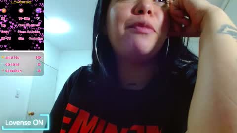 Snapshot of martina_tay chatting on 02/14/25, 09:03 Hey im martina online show from 02/14/25, 09:03