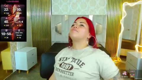 Snapshot of martina_tay chatting on 09/18/25, 03:30 Hey im martina online show from 09/18/25, 03:30