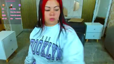 Snapshot of martina_tay chatting on 10/20/25, 03:07 Hey im martina online show from 10/20/25, 03:07