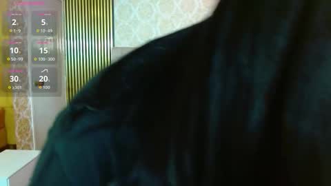 Snapshot of martina_tay chatting on 12/20/25, 03:13 Hey im martina online show from 12/20/25, 03:13