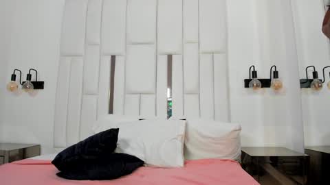 Snapshot of martina_xblack chatting on 01/12/25, 05:01 Martina Black online show from 01/12/25, 05:01