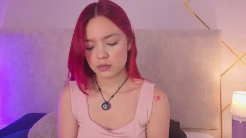 Snapshot of martinaa_garcia chatting on 07/04/26, 07:53 Martina online show from 07/04/26, 07:53
