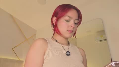 Snapshot of martinaa_garcia chatting on 07/09/26, 08:13 Martina online show from 07/09/26, 08:13
