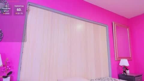 Martina Aldana online show from 09/12/25, 11:43