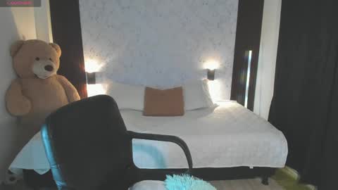 Snapshot of martinabianchi chatting on 05/27/26, 01:57 martina Bianchi online show from 05/27/26, 01:57